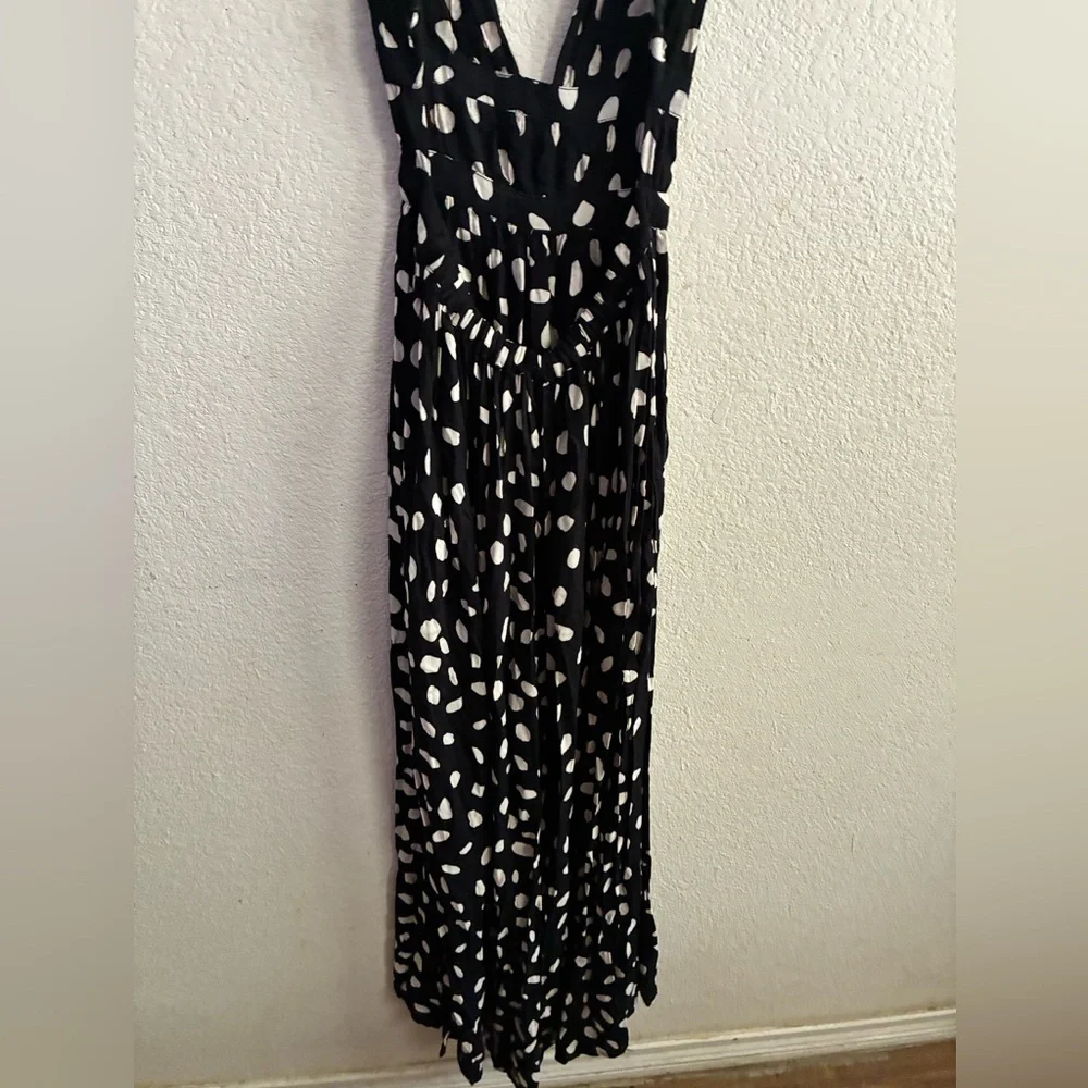 ASOS  Front Slits Back Cut Out Black and White Patterned Maxi  Beach Dress 2 - Picture 5 of 14